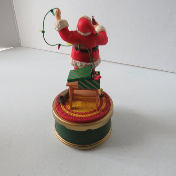 Christmas Vintage Coca-Cola Musical Collection Santa Decorating The Tree WORKS - Picture 7 of 15